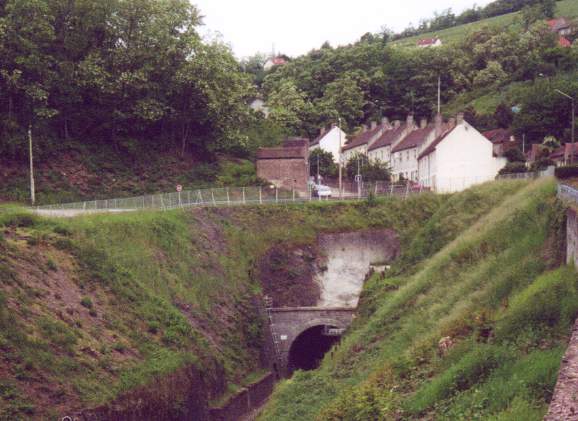 Combe des Mineurs et tunnel SNCF